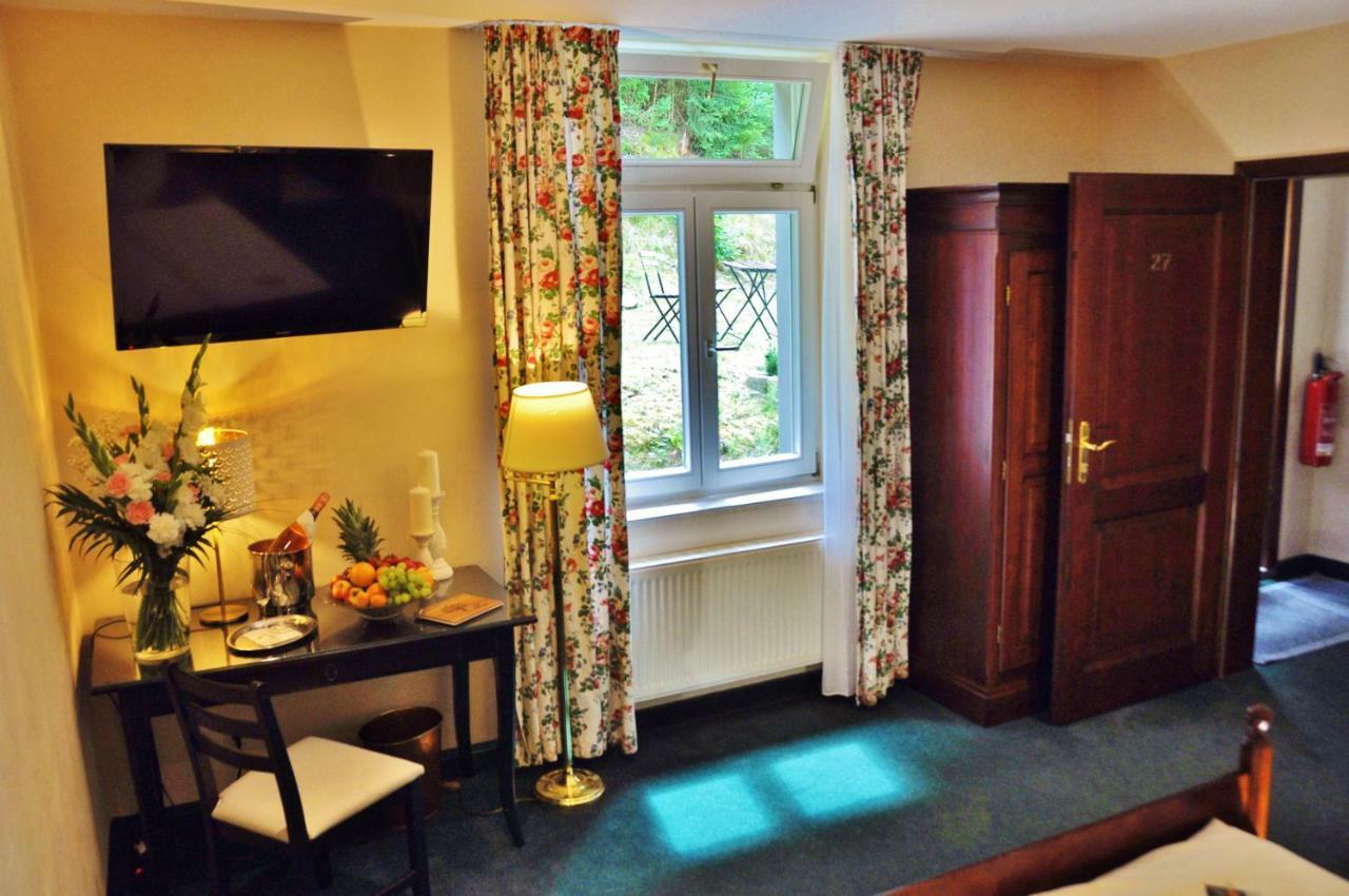 Flair-Hotel Waldfrieden Oberweißbach Екстериор снимка